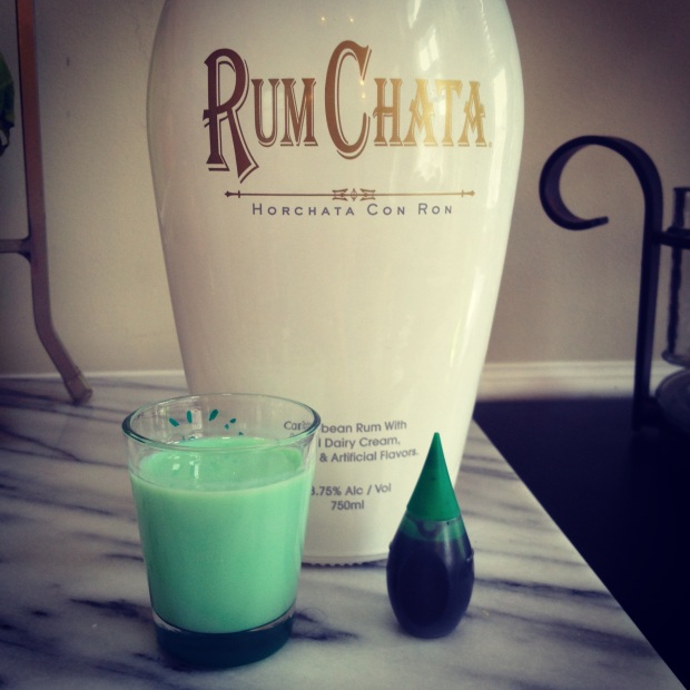 Green St. Patrick's Day Rum Chata (poorgirlsguidechicago.com)