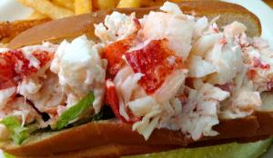 Bow & Stern Chicago Lobster Roll Night